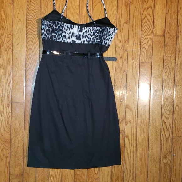 Dress - Picture 3 of 5